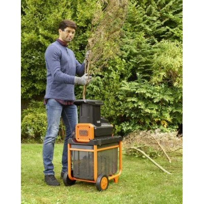 Измельчитель усадебный сетевой Black&Decker BEGAS5800-QS (P= 2800 Вт, для веток Ø≤ 45 мм)