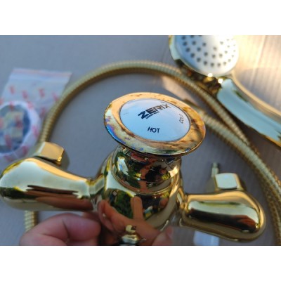 Смеситель для ванны Zerix Z3017-4 (ZX0457)(УЦЕНКА!!!) Смеситель для ванны Zerix Z3017-4 (ZX0457)(УЦЕНКА!!!)