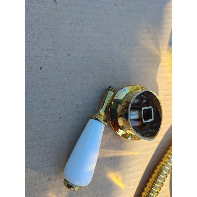 Смеситель для ванны Zerix Z3017-4 (ZX0457)(УЦЕНКА!!!) Смеситель для ванны Zerix Z3017-4 (ZX0457)(УЦЕНКА!!!)