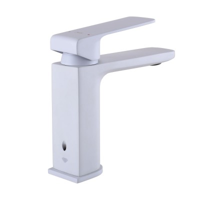 Смеситель для умывальника TOPAZ ODISS TO 18221-H52-WW Смеситель для умывальника TOPAZ ODISS TO 18221-H52-WW